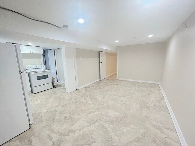 Photo du bâtiment - 761 Cataraqui St