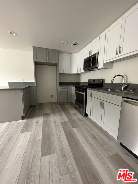 Foto del edificio - 13475 Kagel Canyon St