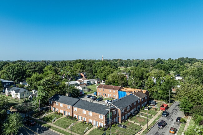 Foto del edificio - LIV Lakeview