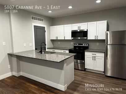 Foto del edificio - 5807 Cabanne Ave