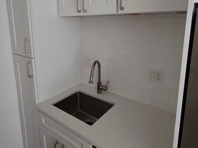 Foto del edificio - 1001 SE 16th St