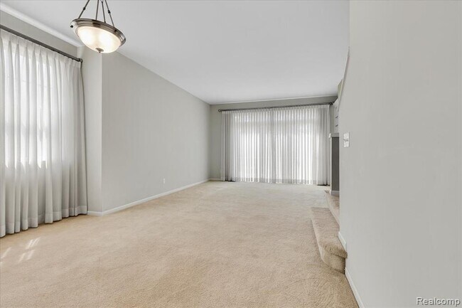 Foto del edificio - 1048 Lakepointe St