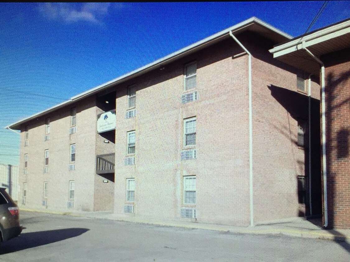 Silver House Apartments Apartments in Seymour, IN