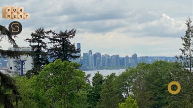 Building Photo - 747 3rd St E