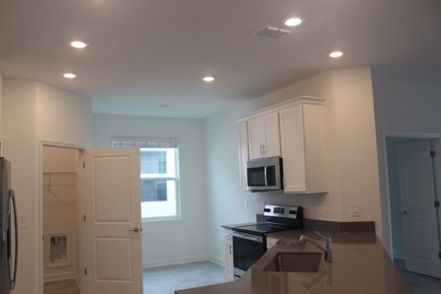Building Photo - 127 Aces High Ln