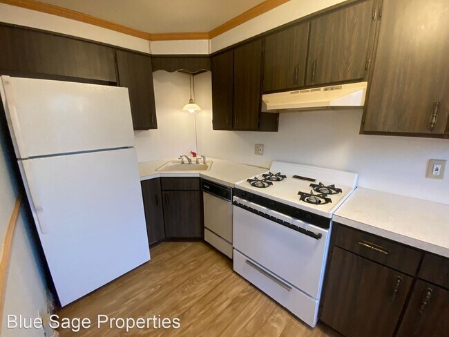 Foto del edificio - 3 br, 1 bath House - 1085 Oakwood Dr