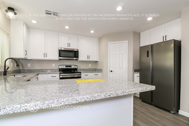 Foto del edificio - 13314 N 126th Ave