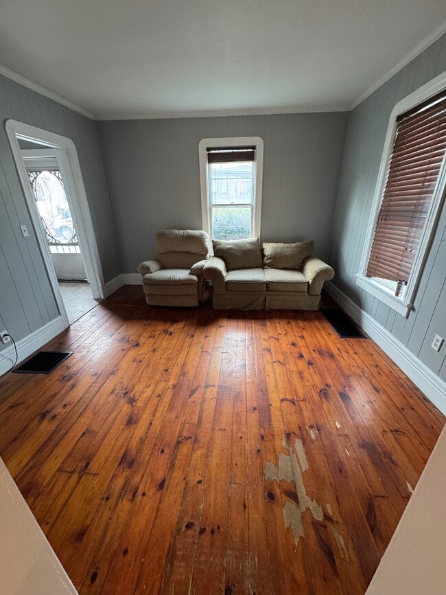 Living Room - 16 Pine St