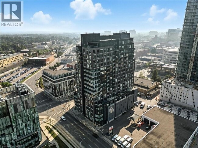 Building Photo - 1 Victoria St S