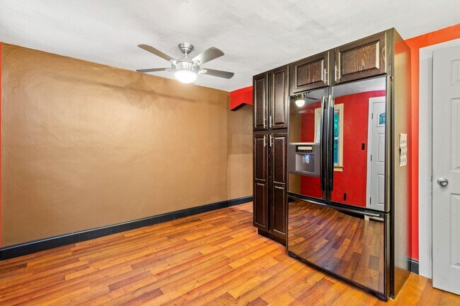 Building Photo - GORGEOUS TWO BEDROOM HOUSE IN BEECHVIEW AV...