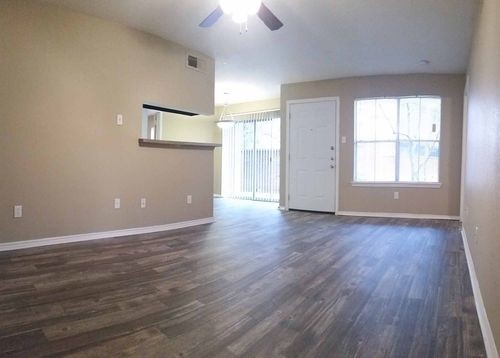Building Photo - 502 Longhorn Blvd