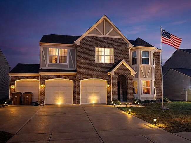 Foto del edificio - 4378 Ashworth Ln