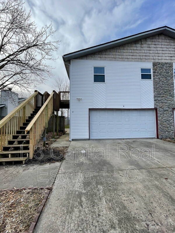 452 Meadow Dr Unit A, Troy, IL 62294 Condo for Rent in Troy, IL