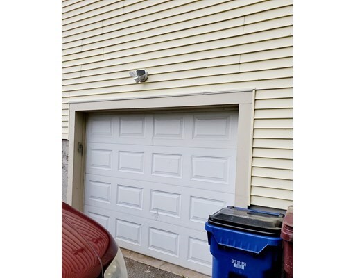 Building Photo - 304 Ridge Rd