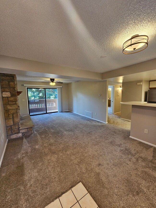 Building Photo - 945 Moorings Dr