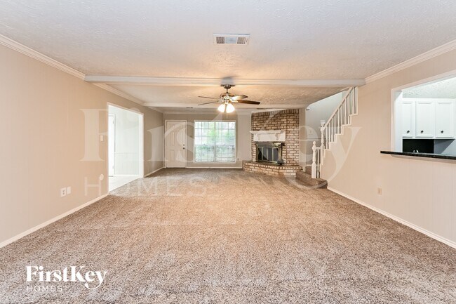 Foto del edificio - 16911 Memorial Oaks Ln