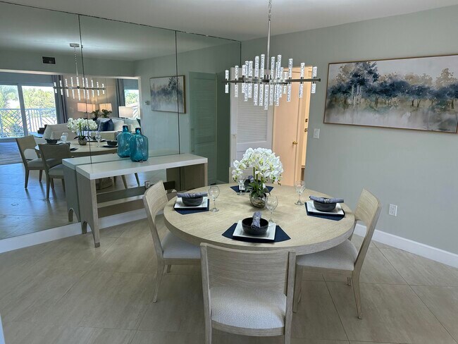 Foto del edificio - 170 N Ocean Blvd