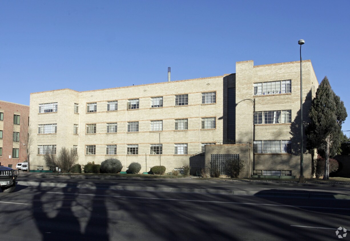 Foto del edificio - South Hall Apartments