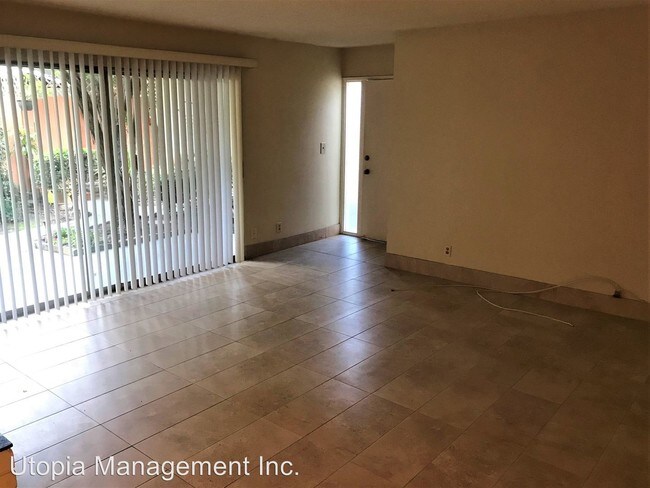 Building Photo - 1535 Termino Ave