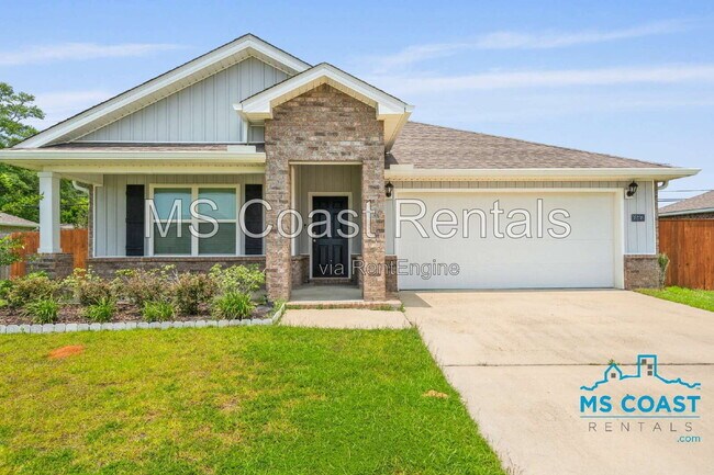 Building Photo - 15236 Cypress Way
