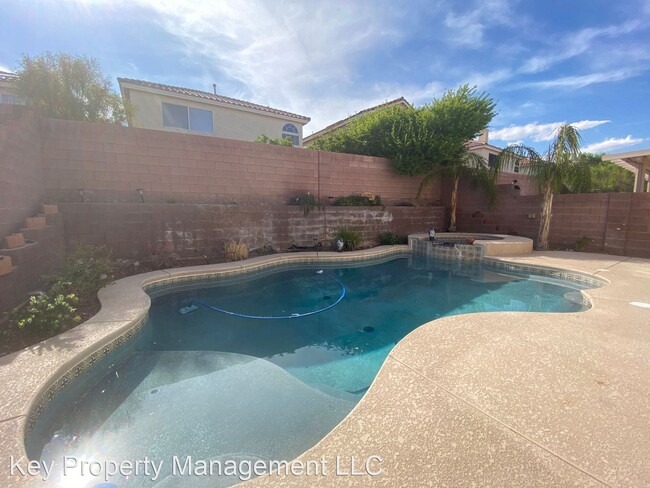 Building Photo - 4 br, 2.5 bath House - 7617 Glorietta Bay Ct