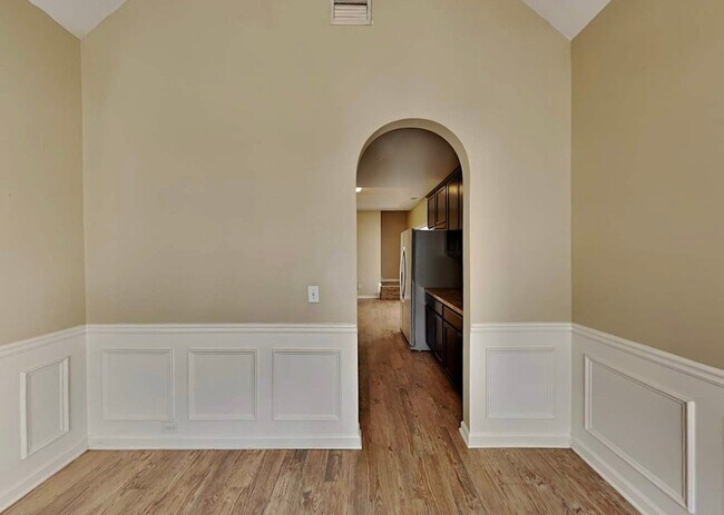 Foto del edificio - 466 Greyhawk Way