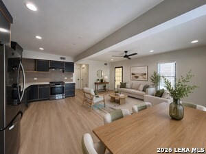 Foto del edificio - 1722 S St Mary's St
