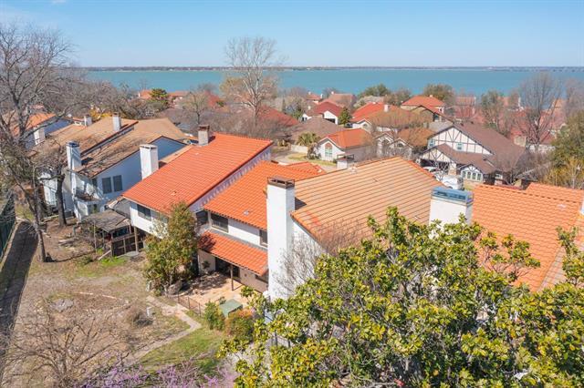 Foto del edificio - 3103 Lakeside Dr