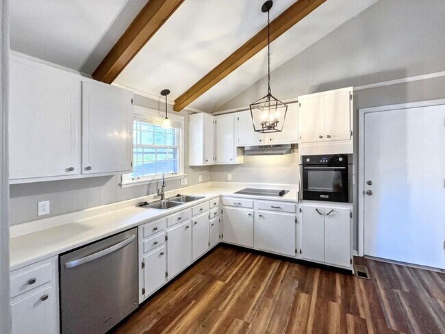 Foto del edificio - 294 Cathy Jo Dr