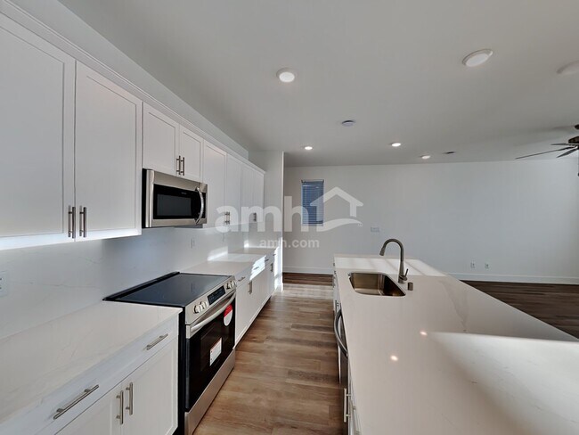 Building Photo - 4272 Halo Hollyhock St