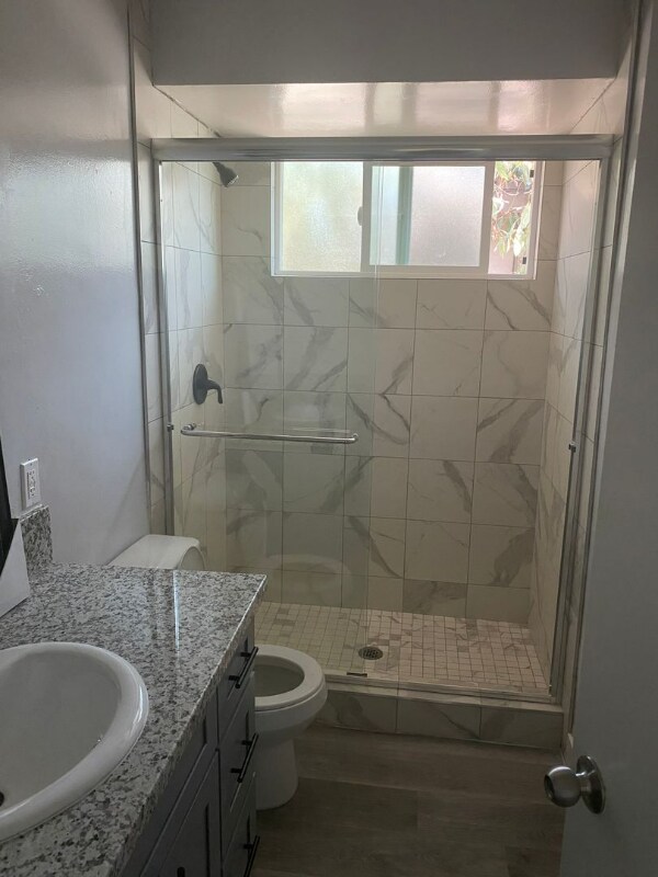 Foto del edificio - 213-217 E Clifton Ave