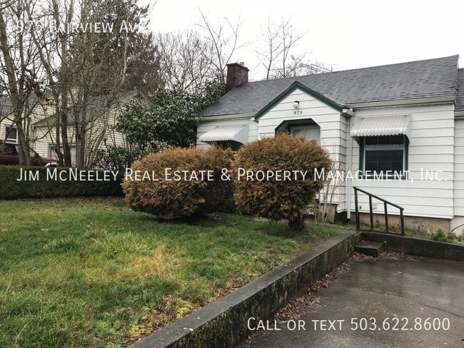 Building Photo - 2 Bed/2 Bath Charming Mid-Century Home in ...