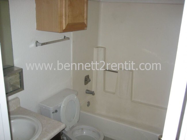 Building Photo - 4715 E Caballero St