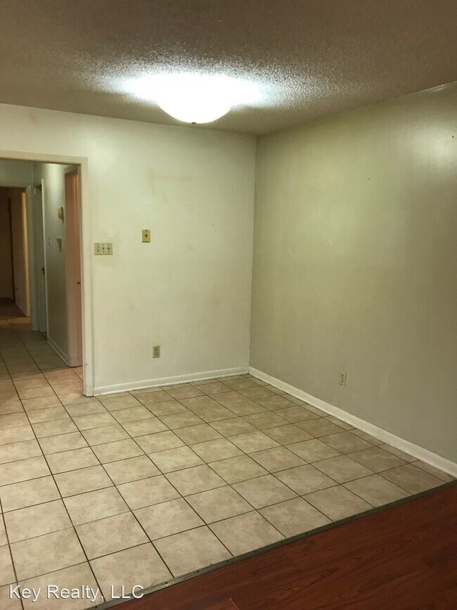 Foto del edificio - 2 br, 1 bath House - 5123-A Prescott Rd