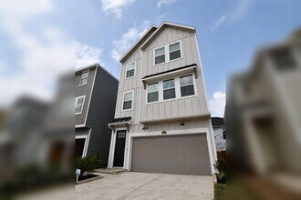 Building Photo - 2209 Via Laura Ln