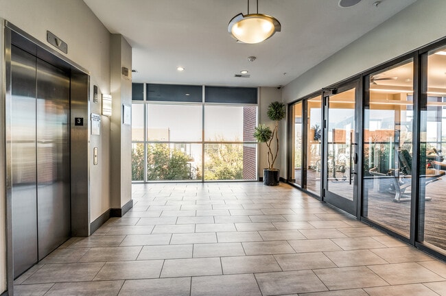 2929-wycliff-ave-dallas-tx-75219-High-Res-23 - 2929 Wycliff