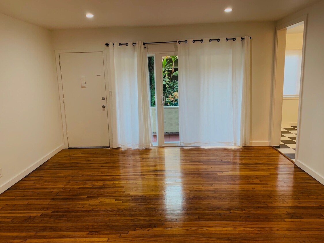 Foto principal - 10735 Francis Pl