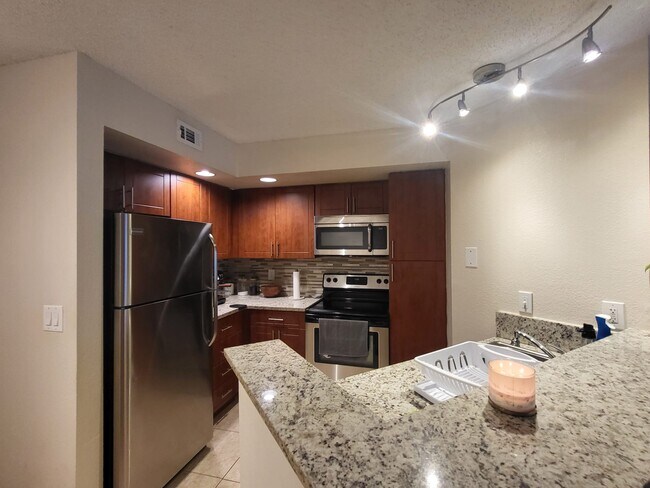 Foto del edificio - 731 Vista Isles Dr
