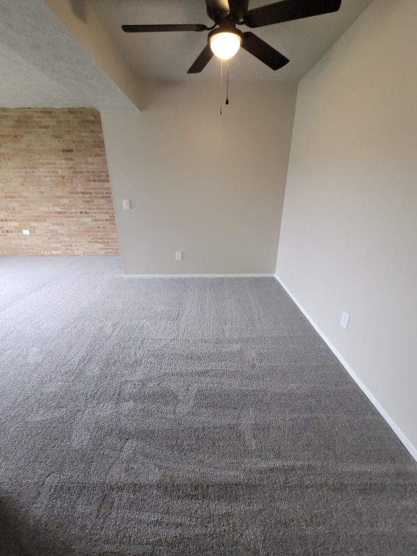 Foto del edificio - 1101 W Maple St NW