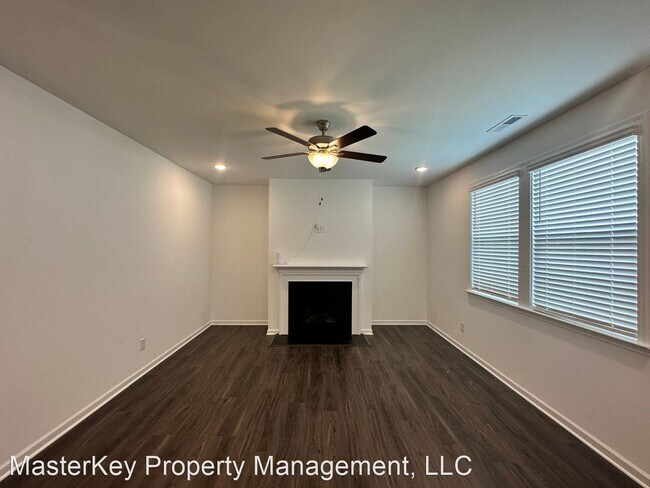 Building Photo - 3 br, 2.5 bath House - 1202 Briar Gate Dr