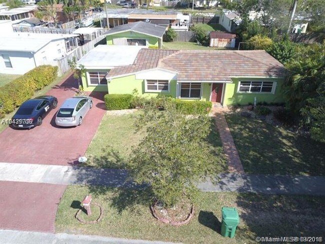 Foto del edificio - 20111 Eagle Nest Rd