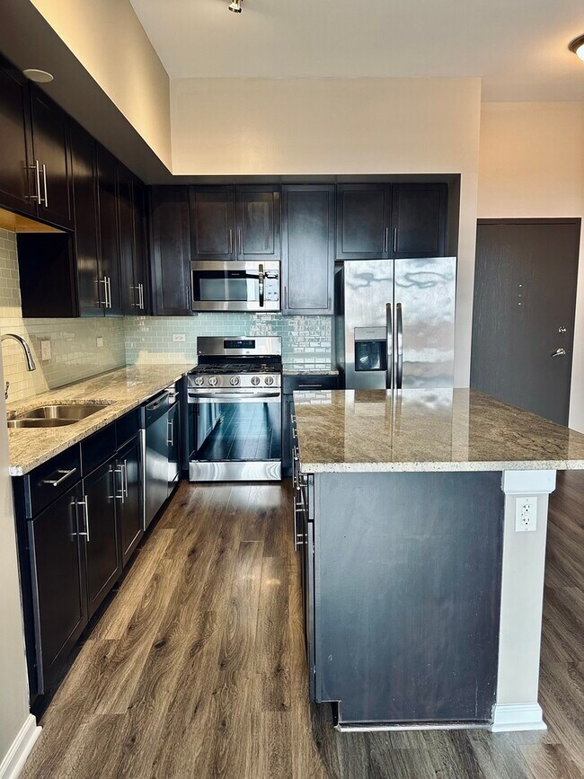 Foto del edificio - 2300 S Michigan Ave