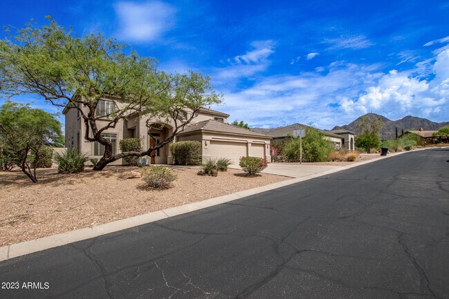 Building Photo - 10872 E Raintree Dr