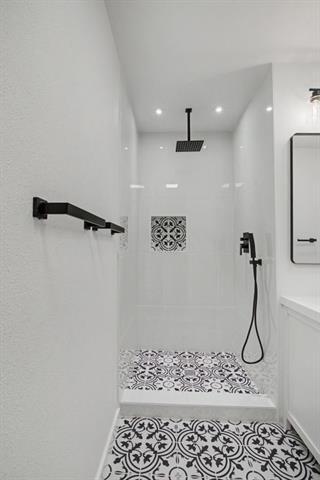 Foto del edificio - 806 Laguna Dr