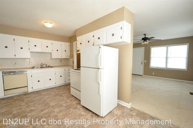 Foto del edificio - 183 Youngs Mill Rd