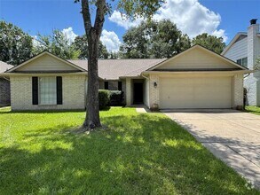 Building Photo - 14707 Cypress Meadow Dr