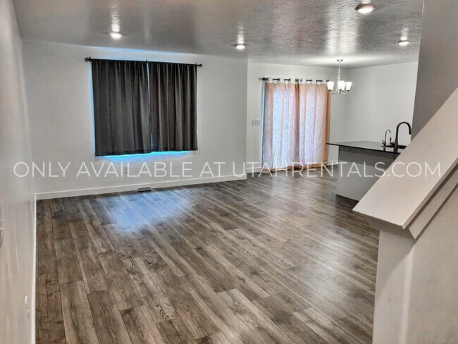 Building Photo - 3741 W 860 N