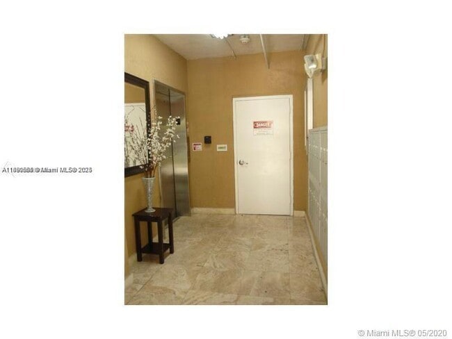 Foto del edificio - 134 SW 7th Ave