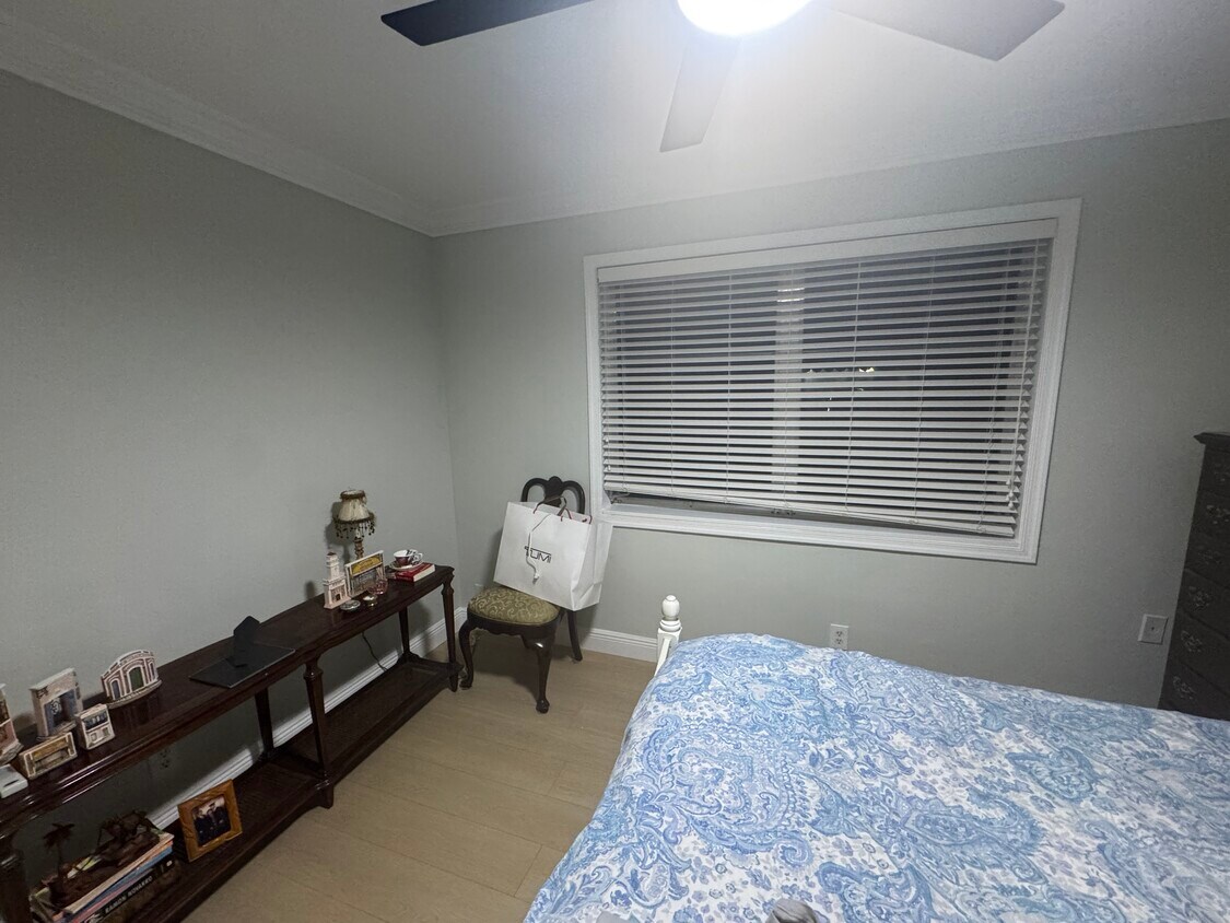 Foto del edificio - 4920 NW 54th St