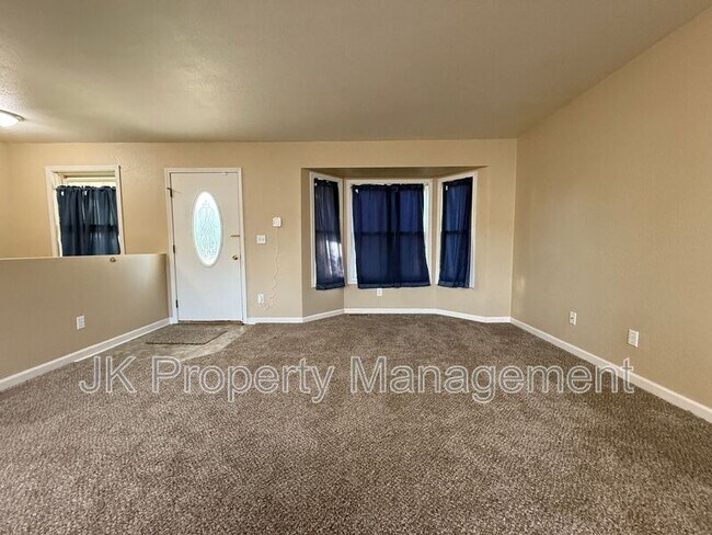Foto del edificio - 1400 6th Ave S